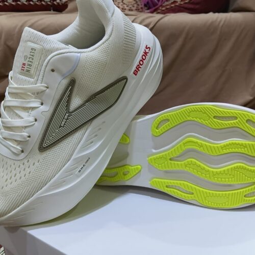 BROOKS Glycerin Max (Beige Colour)